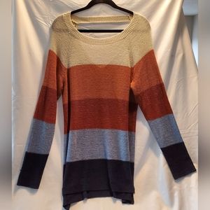 Maurice's colorblock sweater with cut out back detail, M